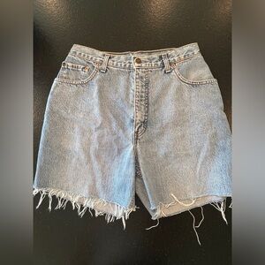 vintage Levi’s cut off shorts orange tab • fits like size 6